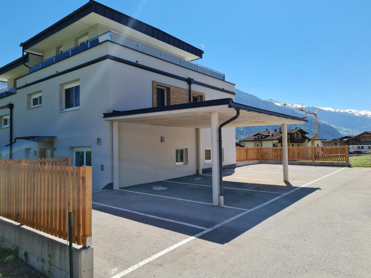 H21 - Modernes Ferienhaus 145Qm, 4Sz, Wellnessbereich Mit Sauna Und Dachterrasse Mit Panoramablick, Kuehlen Und Heizen Mit Geothermie Fügen Buitenkant foto