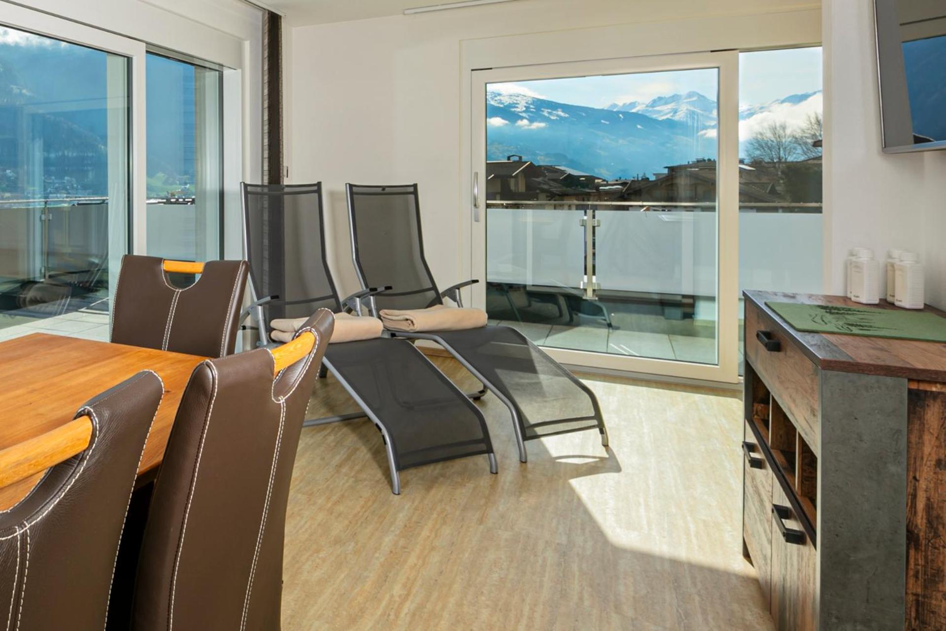 H21 - Modernes Ferienhaus 145Qm, 4Sz, Wellnessbereich Mit Sauna Und Dachterrasse Mit Panoramablick, Kuehlen Und Heizen Mit Geothermie Fügen Buitenkant foto